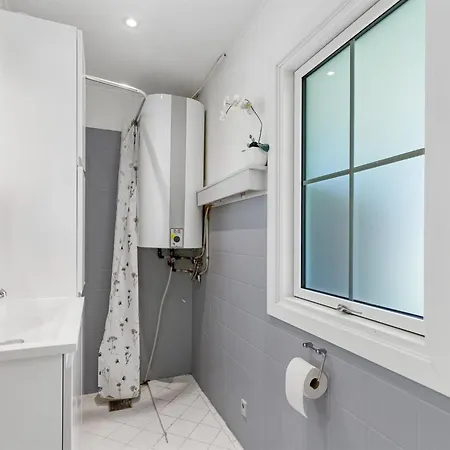 Gabi - 700m From The Sea By Interhome