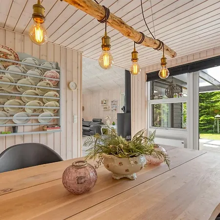 Gabi - 700m From The Sea By Interhome
